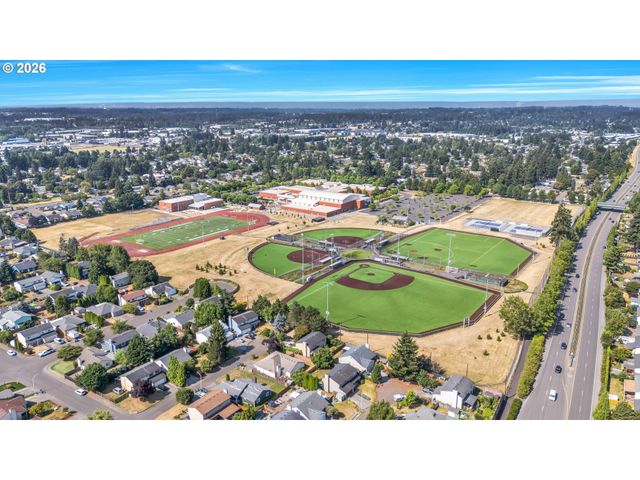 8304 Ne 136TH Ave, Vancouver, WA 98682