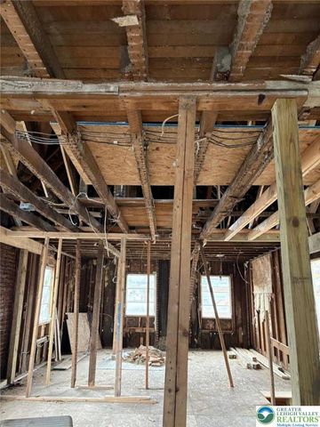 310 West Ridge Street, Lansford Boro, PA 18232