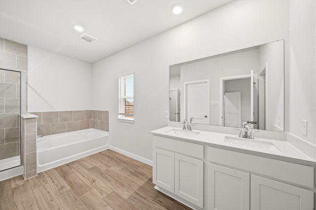 11418 Youngquist Drive, Mont Belvieu, TX 77535