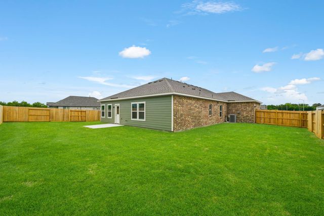 11418 Youngquist Drive, Mont Belvieu, TX 77535