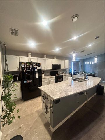 336 ST GEORGES CIR, Eagle Lake, FL 33839