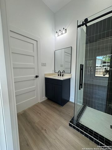 105 Forrest, San Antonio, TX 78204