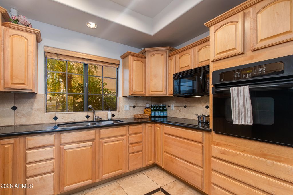 6227 N 30TH Way, Phoenix, AZ 85016 — photo 4