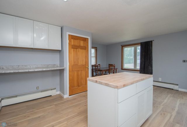 104 16th Street S, Moorhead, MN 56560