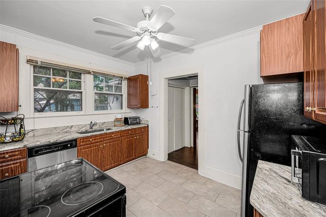 228 PRESIDENT STREET, Dunedin, FL 34698