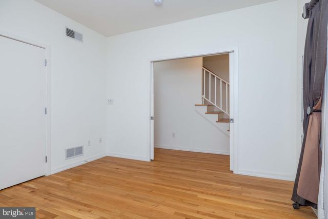 156 CHRISTINA LANDING DR, Wilmington, DE 19801