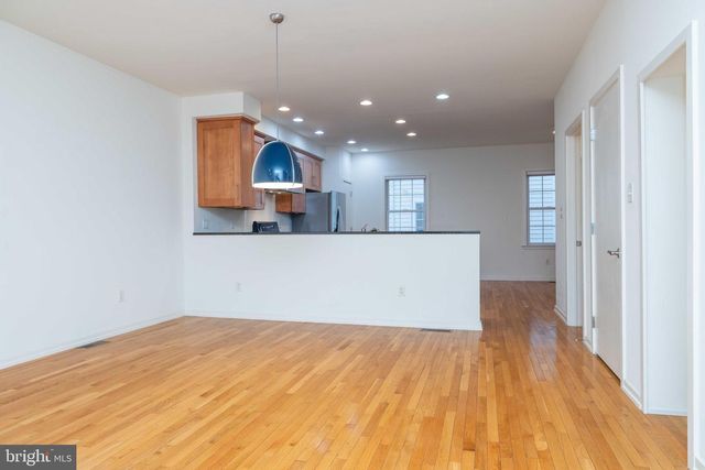 156 CHRISTINA LANDING DR, Wilmington, DE 19801