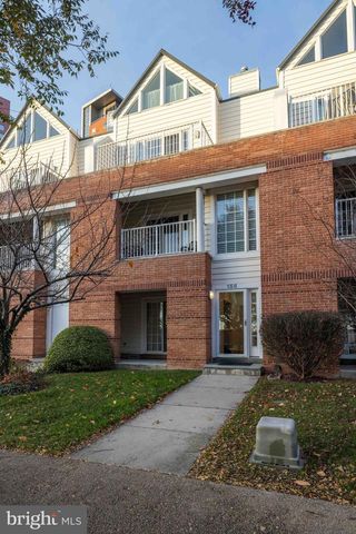 156 CHRISTINA LANDING DR, Wilmington, DE 19801