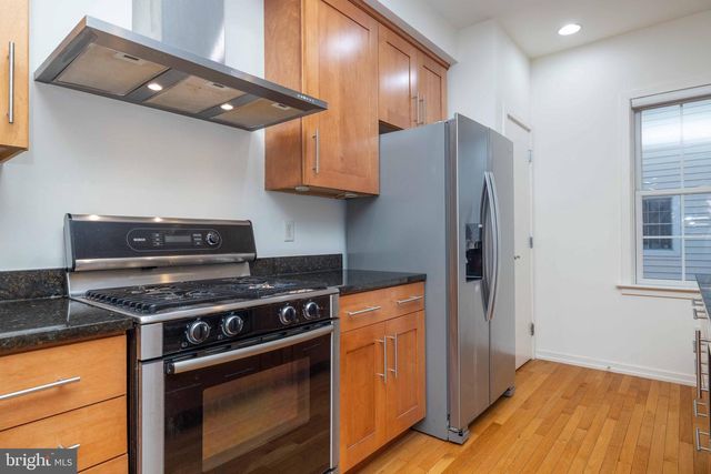 156 CHRISTINA LANDING DR, Wilmington, DE 19801