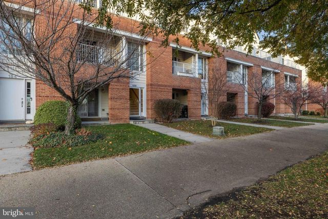 156 CHRISTINA LANDING DR, Wilmington, DE 19801