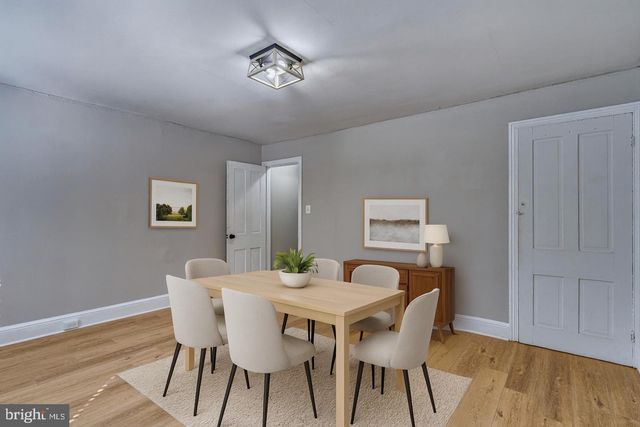 156 EAST ST, Philadelphia, PA 19127