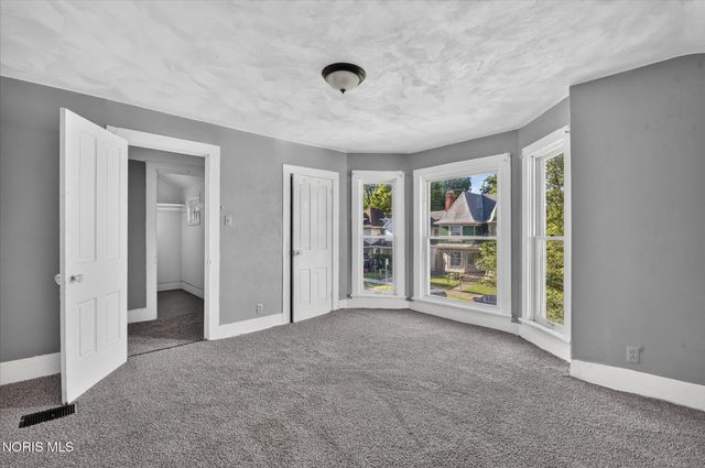 842 Lincoln Avenue, Toledo, OH 43607