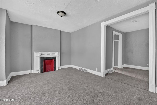 842 Lincoln Avenue, Toledo, OH 43607