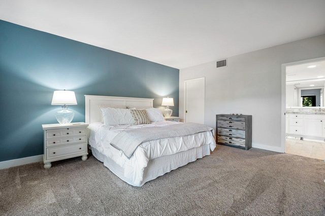 11863 Wimbledon Circle 445, Wellington, FL 33414