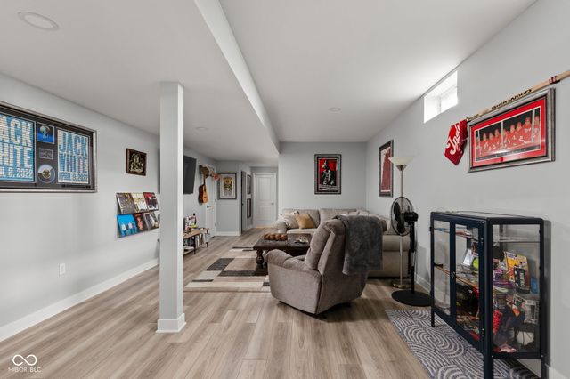 11495 Langton Walk, Zionsville, IN 46077