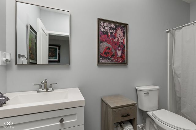 11495 Langton Walk, Zionsville, IN 46077