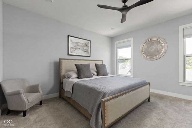 11495 Langton Walk, Zionsville, IN 46077