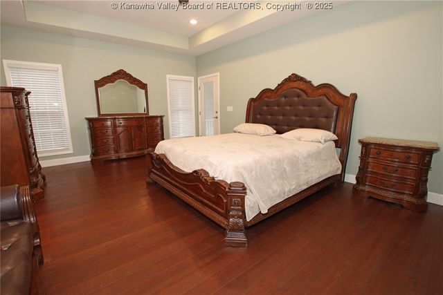 1236 Crooked Creek Road, Scott Depot, WV 25560