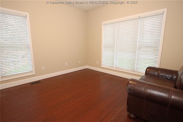 1236 Crooked Creek Road, Scott Depot, WV 25560