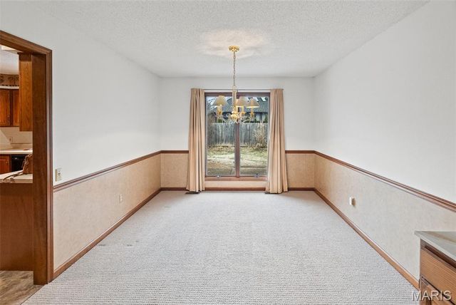 1102 Taylor Ave Avenue, Godfrey, IL 62035