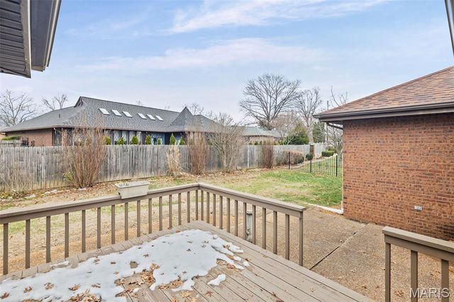 1102 Taylor Ave Avenue, Godfrey, IL 62035