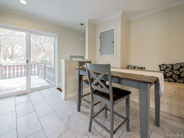 124 Leroy Avenue, Clawson, MI 48017