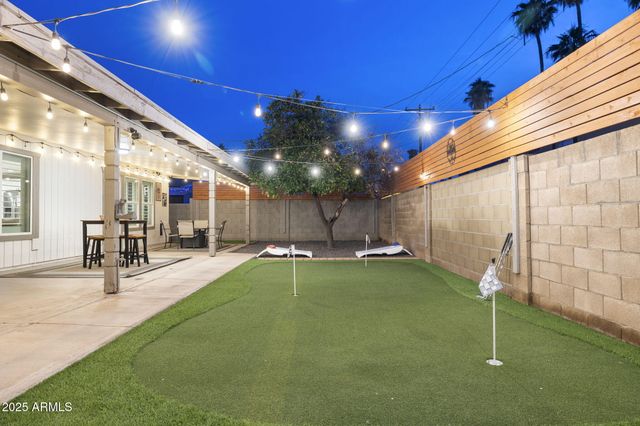 2226 S KACHINA Drive, Tempe, AZ 85282