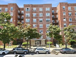 50 Kenilworth Place 6M, Brooklyn, NY 11210