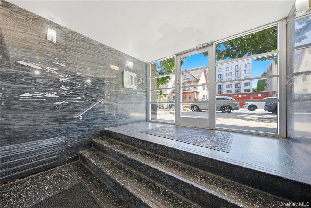 50 Kenilworth Place 6M, Brooklyn, NY 11210 — photo 3