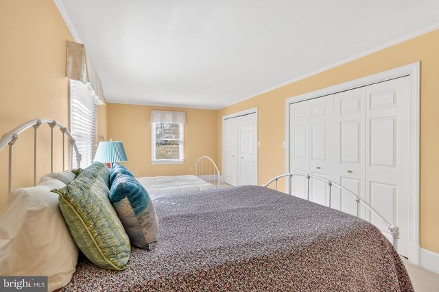 864 FLEETON RD, Reedville, VA 22539