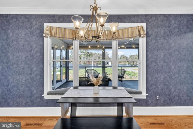 864 FLEETON RD, Reedville, VA 22539