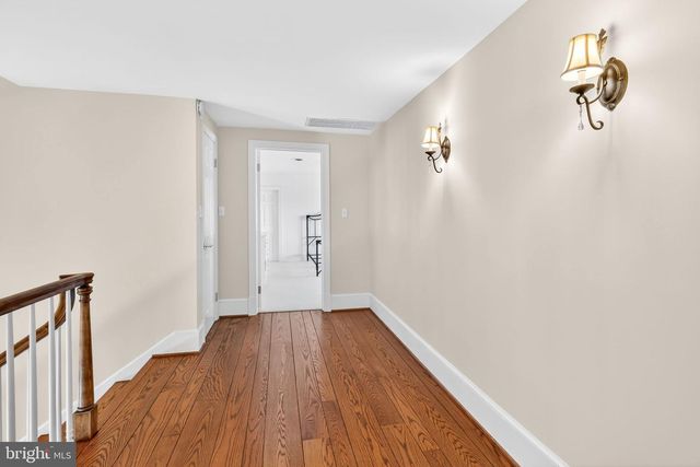 864 FLEETON RD, Reedville, VA 22539