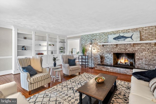 864 FLEETON RD, Reedville, VA 22539