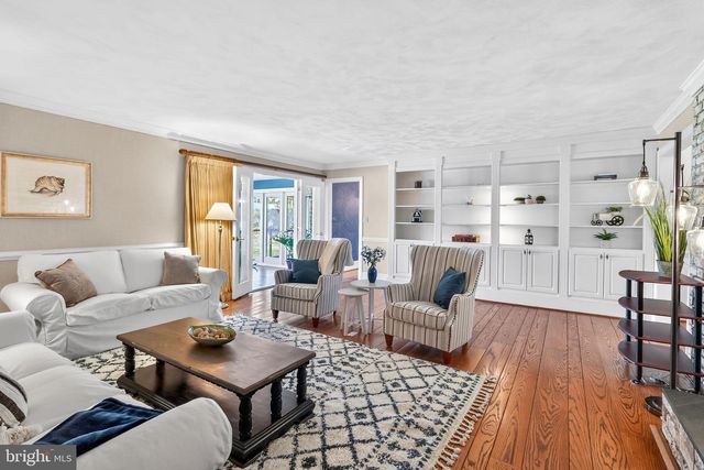 864 FLEETON RD, Reedville, VA 22539