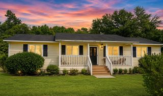 244 W Pine Street, Lincolnville, SC 29485