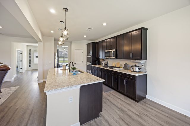 3906 Bomeadows Dr, Murfreesboro, TN 37128