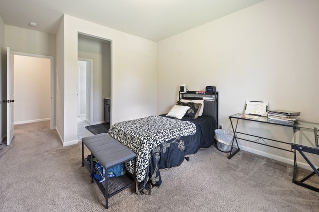 3906 Bomeadows Dr, Murfreesboro, TN 37128