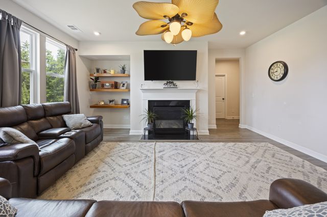 3906 Bomeadows Dr, Murfreesboro, TN 37128