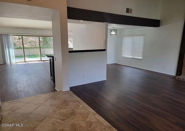 28910 Calabria Drive, Agoura Hills, CA 91301