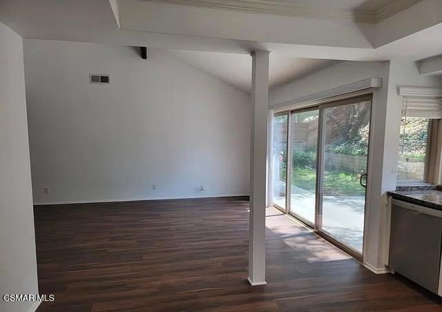 28910 Calabria Drive, Agoura Hills, CA 91301