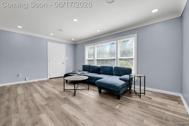 20114 Regent Drive, Detroit, MI 48205