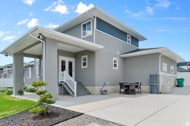 7917 S AMBROSIA LN, West Jordan, UT 84081