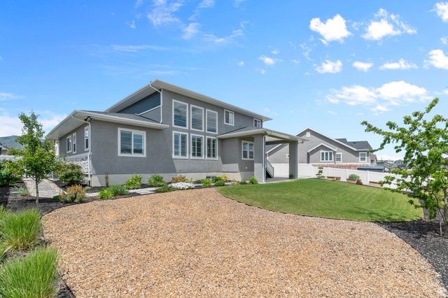 7917 S AMBROSIA LN, West Jordan, UT 84081