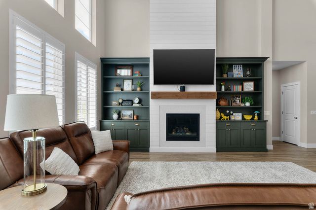 7917 S AMBROSIA LN, West Jordan, UT 84081