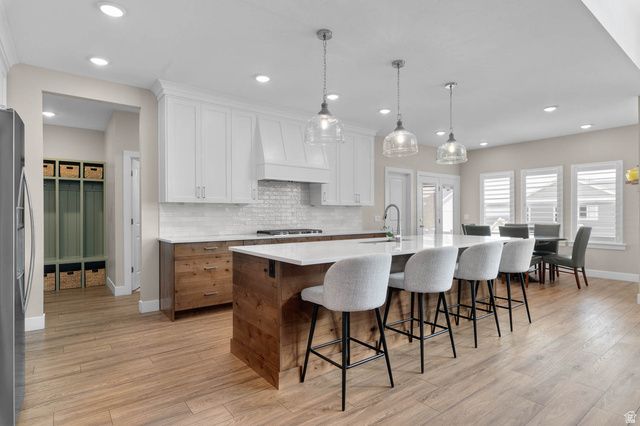 7917 S AMBROSIA LN, West Jordan, UT 84081