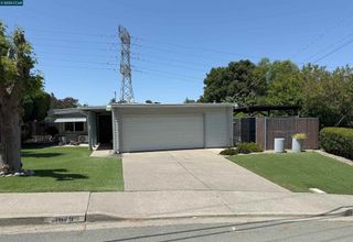 1679 Sarah Dr, Pinole, CA 94564