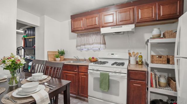 2657 Briggs Avenue, Bronx, NY 10458
