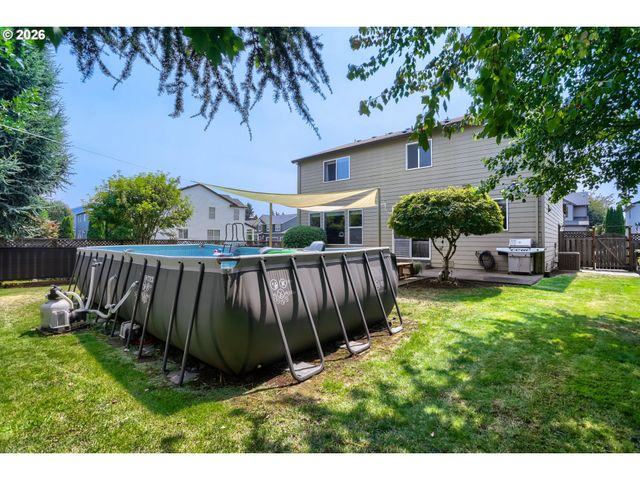 360 Ne 19TH Ave, Canby, OR 97013