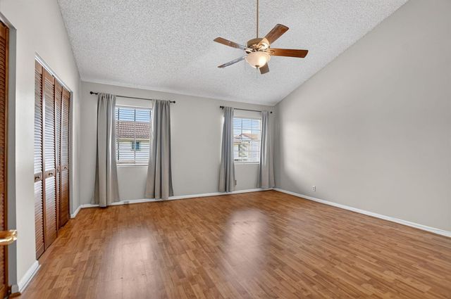 243 NW 45th Avenue 243, Deerfield Beach, FL 33442