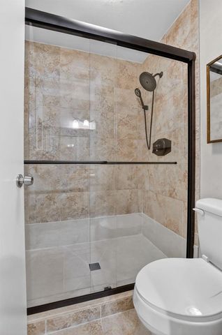 243 NW 45th Avenue 243, Deerfield Beach, FL 33442